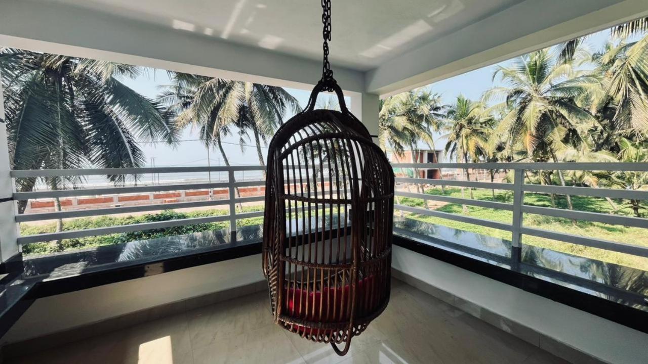 Corniche Beach Resort Mulappilangād Eksteriør bilde
